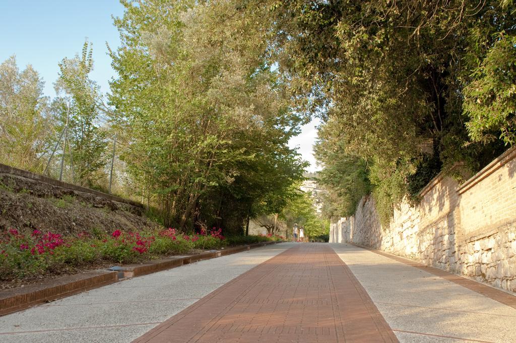 Assisi Garden Hotel Buitenkant foto