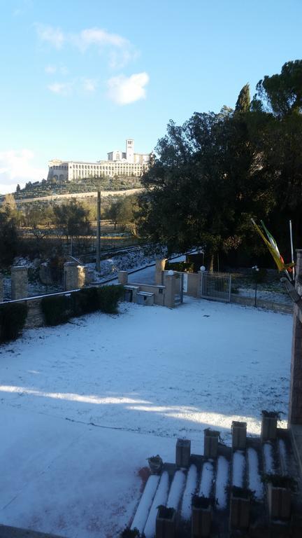Assisi Garden Hotel Buitenkant foto