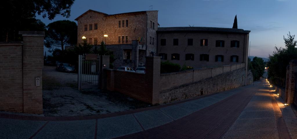 Assisi Garden Hotel Buitenkant foto
